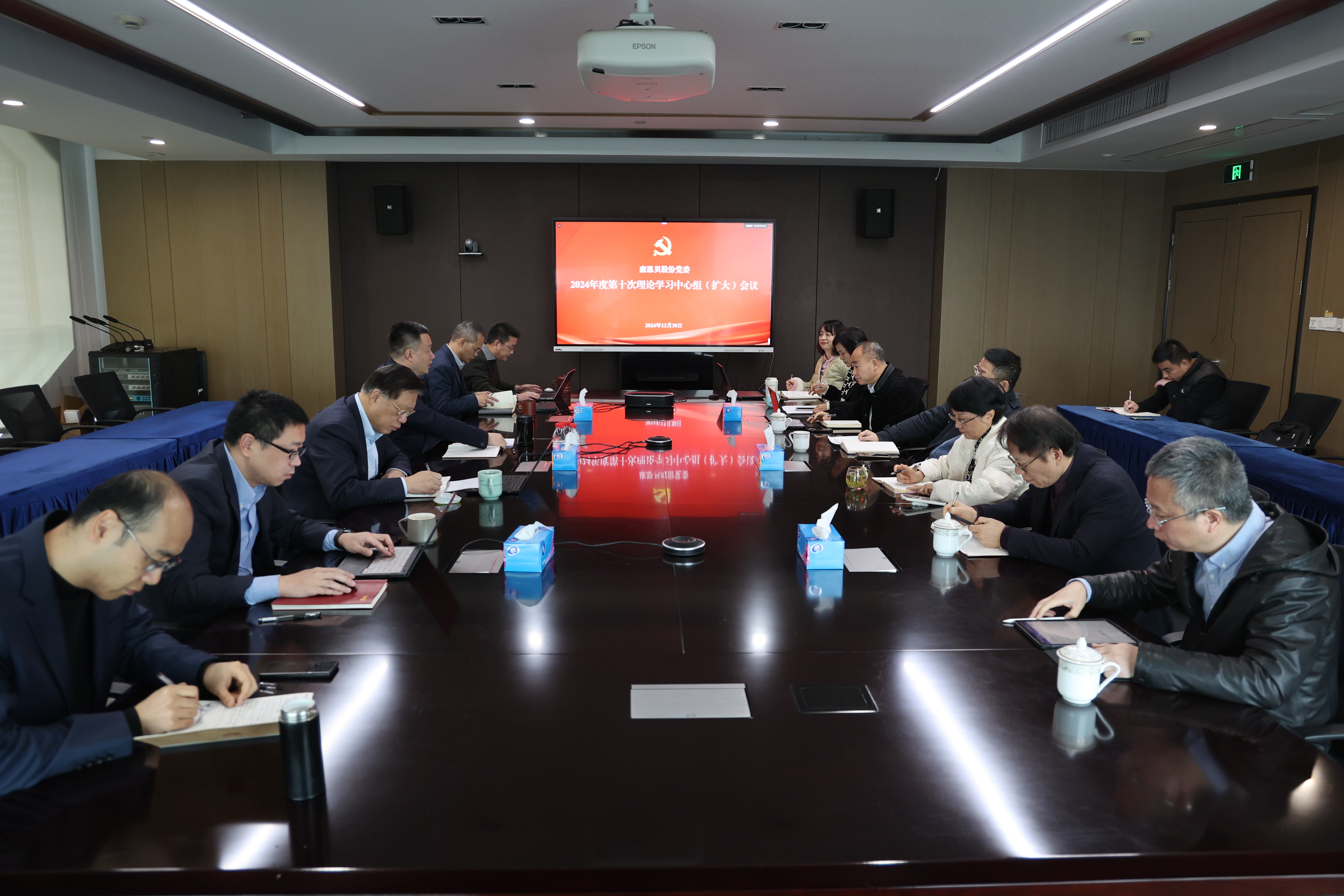 1736139916402939wXL2.jpg DY2A8210.JPG